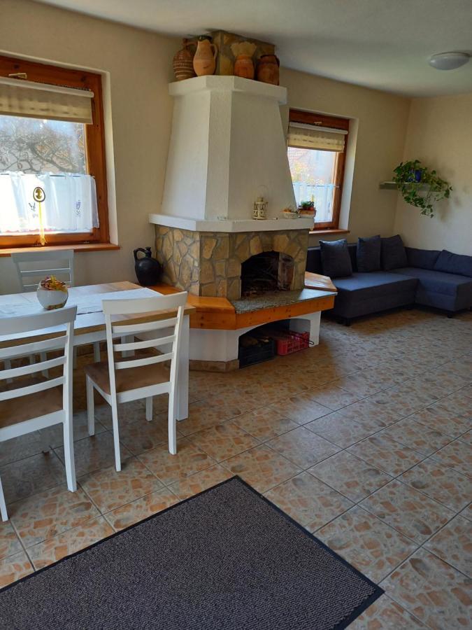 Burai Vendeghaz Hotel Villány Екстериор снимка